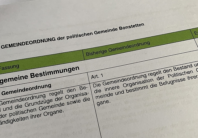 Die Gemeindeordnungen im Kanton Zürich müssen erneuert werden. Bonstetten hat bereits einen Entwurf ausgearbeitet. <em>(Bild Stefan Schneiter)</em>
