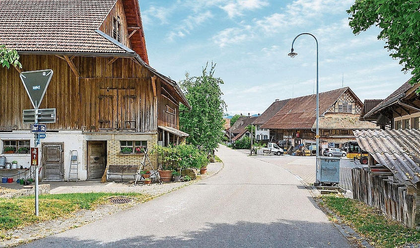In Rifferswil befindet sich eine Hitzeinsel südlich der Dorfstrasse. In Rifferswil befindet sich eine Hitzeinsel südlich der Dorfstrasse.