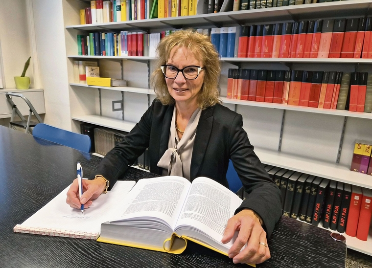 Mehr Fälle und komplexere Verfahren – eine Herausforderung: Margrit Meuter, seit 1996 Richterin am Bezirksgericht Affoltern. (Bild Werner Schneiter)