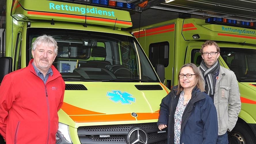 Rettungsdienst-Verantwortliche, von links: Leiter Edwin Meier, Stellvertreterin Barbara Kirtz und Matthias Gretler,zuständig für Bildung. (Bild Werner Schneiter)