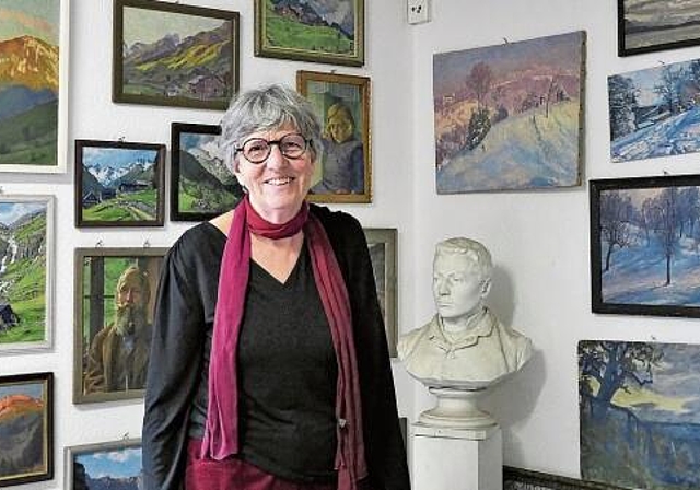 Ursula Grob hat den Nachlass des Malers Conrad Steinmann aufgearbeitet, einen Film produziert und die aktuelle Ausstellung kuratiert. (Bild Regula Zellweger)