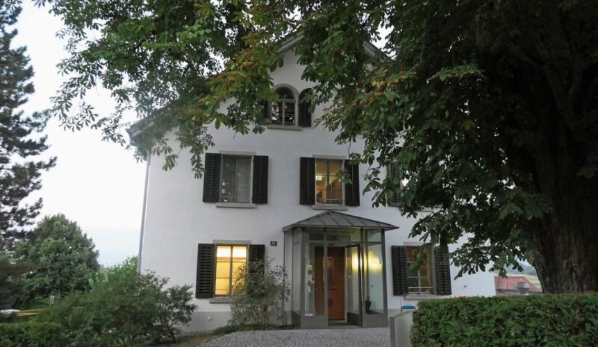 Abendstimmung bei der Villa Sonnenberg. (Bilder Regula Zellweger)