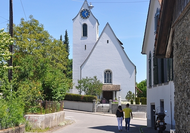 Idylle pur, aber das Läutregime der reformierten Kirche wird in Maschwanden diskutiert – auch an der kommenden Gemeindeversammlung. Wird um 4.45 Uhr wieder während fünf Minuten geläutet? Diese Frage will die Kirchenpflege nach der Gemeindeversa