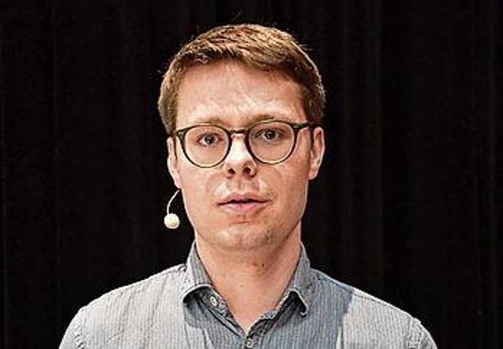 «Im Juli wird das Fahrplanverfahren 2025/2026 behandelt.»

Lars Keller,
Zürcher Verkehrsverbund