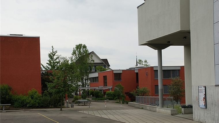 Die Schulanlage Wygarten bekommt ein neues, elektronisches Schliesssystem. (Bild Thomas Stöckli)