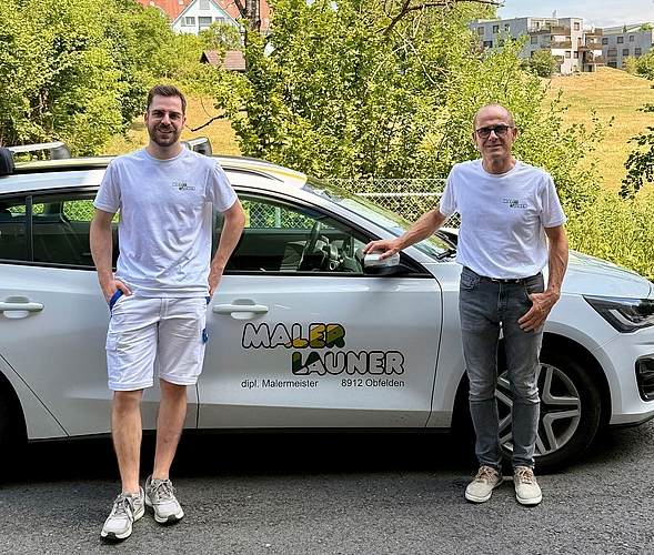 Bereits erfahren hinsichtlich familiärer Nachfolgeprozesse: Luca (links) und Vater Daniel Launer. (Bilder Brigitte Reemts Flum) Bereits erfahren hinsichtlich familiärer Nachfolgeprozesse: Luca (links) und Vater Daniel Launer. (Bilder Brigitte Reemts Flum)