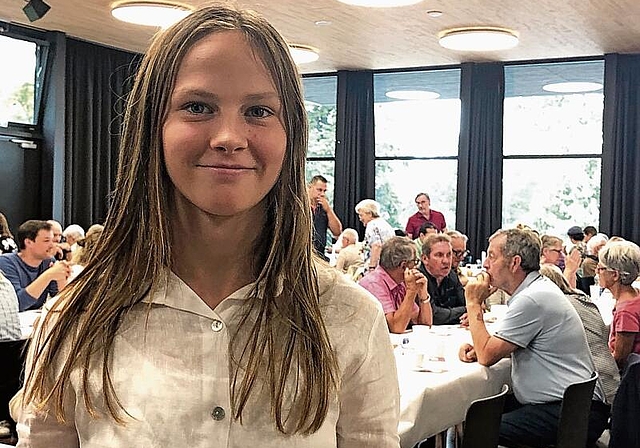 Chiara Bättig begeisterte in ihrem Wohnort Wettswil mit einer überraschend reifen Ansprache über Fairness und Respekt für alle. (Bild Thomas Stöckli)