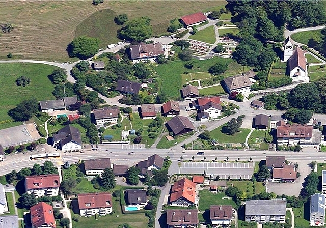 In der Stalliker Kernzone oberhalb der Hauptstrasse soll ein intelligentes, nachhaltiges und attraktives Dorfzentrum entstehen. (Bild zvg.)