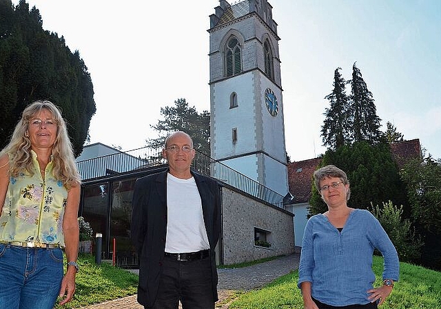 Drei Pfarrpersonen stellen sich den Fragen des «Anzeigers» zu KG+. Von links: Susanne Sauder (Bonstetten), Thomas Müller (Affoltern) und Irene Girardet (Hausen). (Bild Thomas Stöckli)