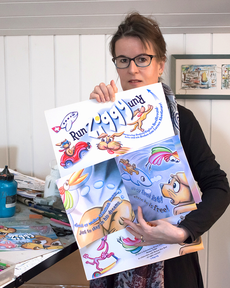 Miriam Selmi Reed mit dem Cartoon «Ziggy», der in ihrem eigenen kleinen Verlag erschienen ist. (Bild zvg.)