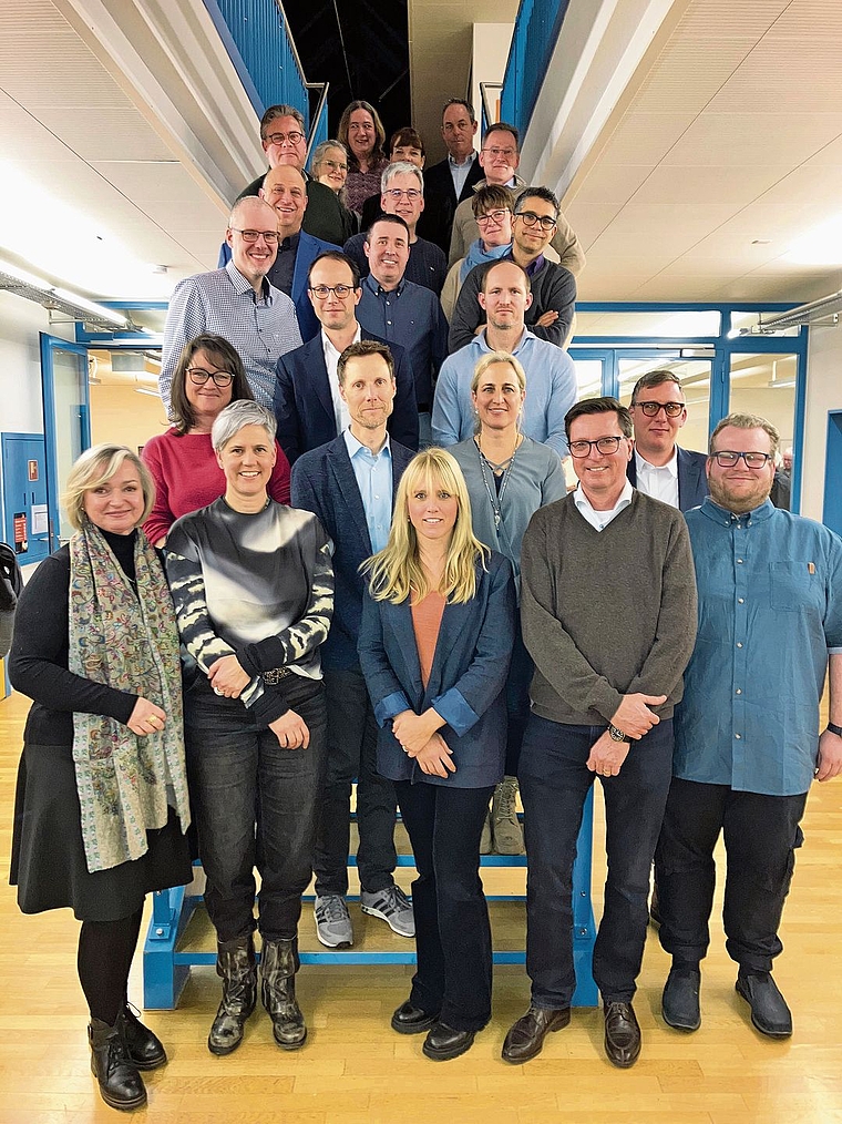 Die motivierten Kandidierenden für die Aeugster Behörden. (Marianne Voss)