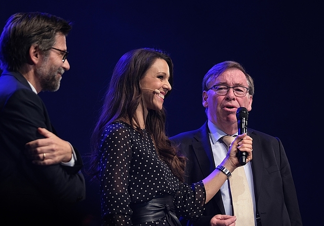 Der trockene Humor von Martin Vollenwyder (rechts) löste nicht nur bei Moderatorin Kiki Maeder und Kispi-Reha-Chefarzt Andreas Meyer-Heim Gelächter aus. <em>(Bild Martin Platter)</em>