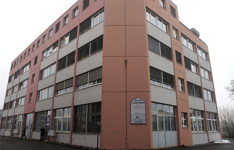 Die KESB Bezirk Affoltern ist im selben Haus wie der Sozialdienst Bezirk Affoltern domiziliert: Im Bezirkshauptort, an der Obfelderstrasse 41b in Affoltern. (Bild kb.)
