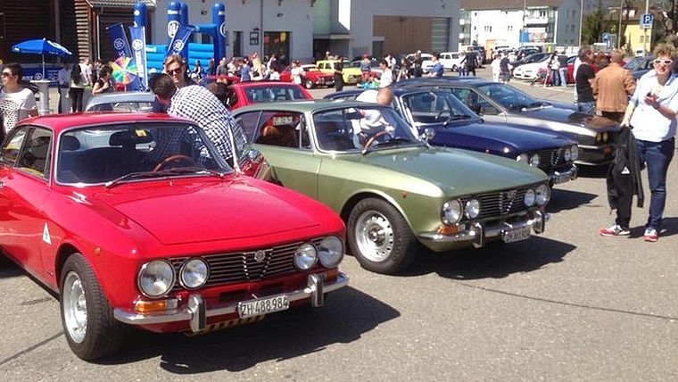 In Affoltern gibts bald wieder Klassiker von Alfa Romeo zu bestaunen – diesmal nicht auf dem Kronenplatz, sondern beim Sammlungszentrum. <em>(Archivbild)</em>