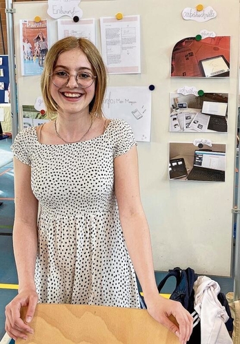 Flurina Longhi kreierte ein Magazin zum Thema Rollstuhl.