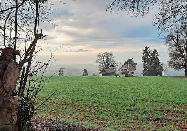 Blick nach Mettmenstetten, von der Buchstockstrasse beim Paradies. (Bild Regula Zellweger)