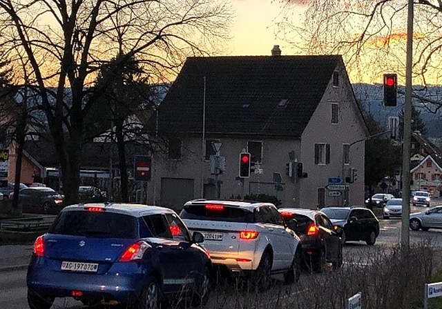 Das lärmige erste «Zuhause» (Bildmitte) mit «Lightshow» inklusive mitten auf der Kreuzung. <em>(Bild Christine Häusermann)</em>