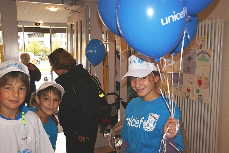 «Spenden-Eintreiber»: Flurin, Dominik und Antonella.
