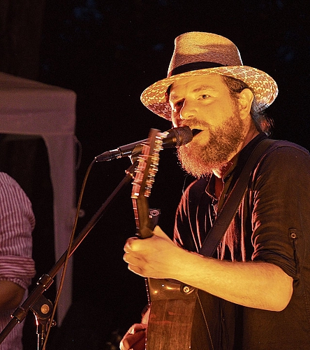 Timo Homberger, Sänger und Gitarrist von Wilcox. Timo Homberger, Sänger und Gitarrist von Wilcox.