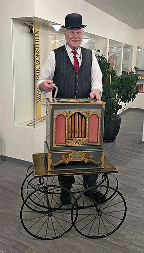 Drehorgelspieler Werner Utz.