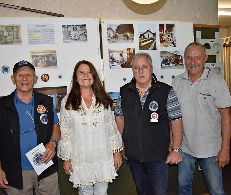 Der Anlass wurde von einem OK organisiert. Hier zusammen mit dem Vereinspräsidenten, von links: Josef Pfiffner, Michaela Huber, Präsident Philippe Läng und Ruedi Fux. (Bilder Marianne Voss)