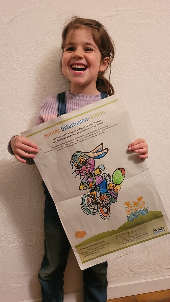 «Ausmalen macht Spass», hat sich die 5-jährige Alessia Keller aus Affoltern wohl gedacht. Wie recht sie hat! «Ausmalen macht Spass», hat sich die 5-jährige Alessia Keller aus Affoltern wohl gedacht. Wie recht sie hat!