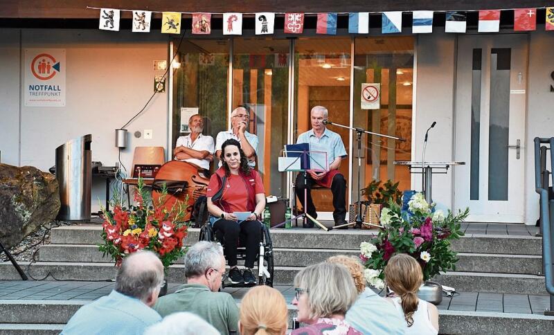Die Parasportlerin Sarah Longhi sprach über ihren Weg. (Bild Dominik Stierli)