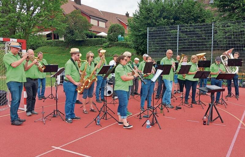 Die Spielgemeinschaft Mettmenstetten-Ottenbach bei ihrer Darbietung. 
(Bilder Marcus Weiss)