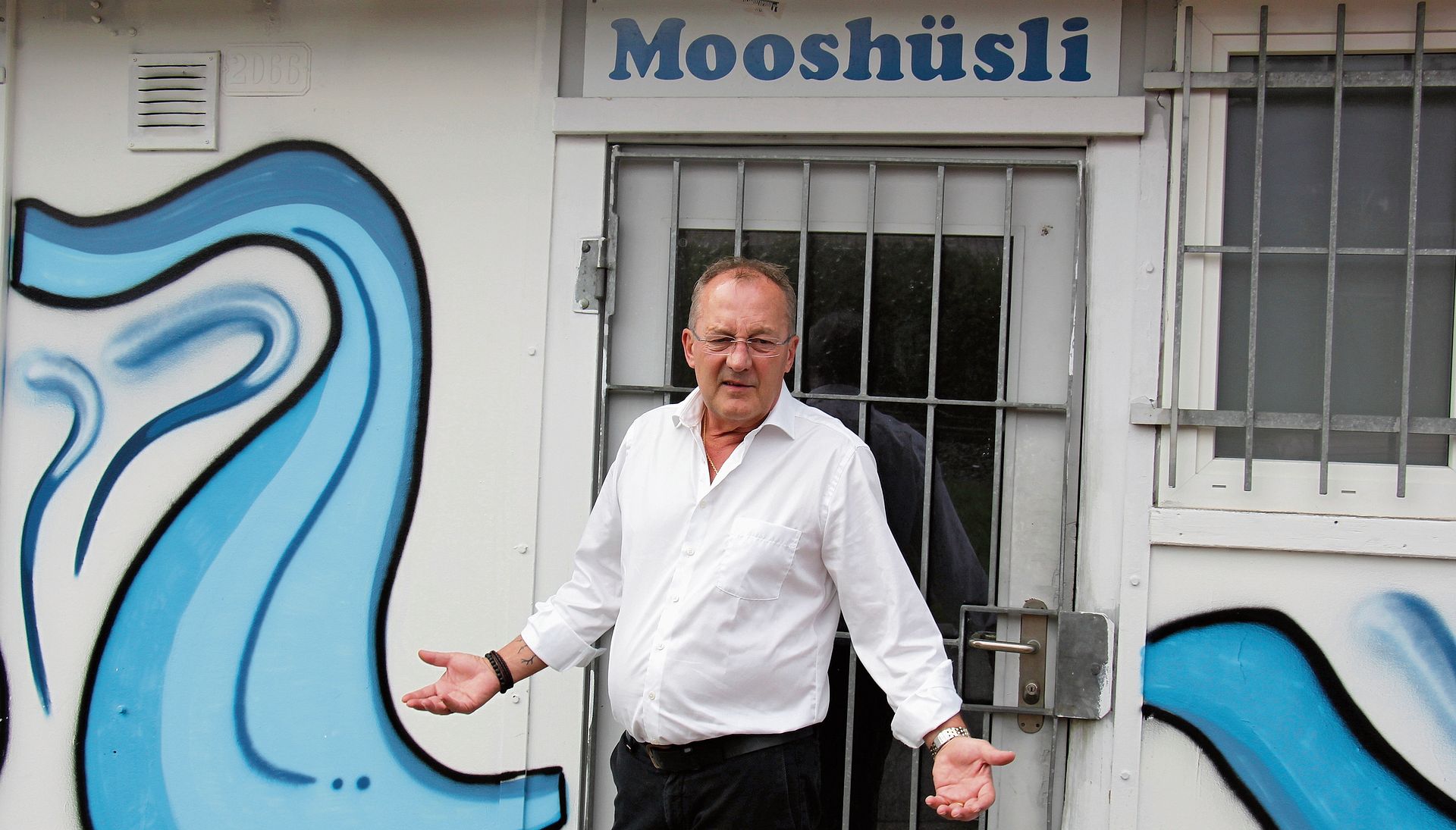 Fredy Bickel, seit April im Amt als Präsident des FC Affoltern, hat es nicht leicht: Das Projekt der Erweiterung der Sportanlage ist bei Gericht hängig. (Bild fh) Fredy Bickel, seit April im Amt als Präsident des FC Affoltern, hat es nicht leicht: Das Projekt der Erweiterung der Sportanlage ist bei Gericht hängig. (Bild fh)