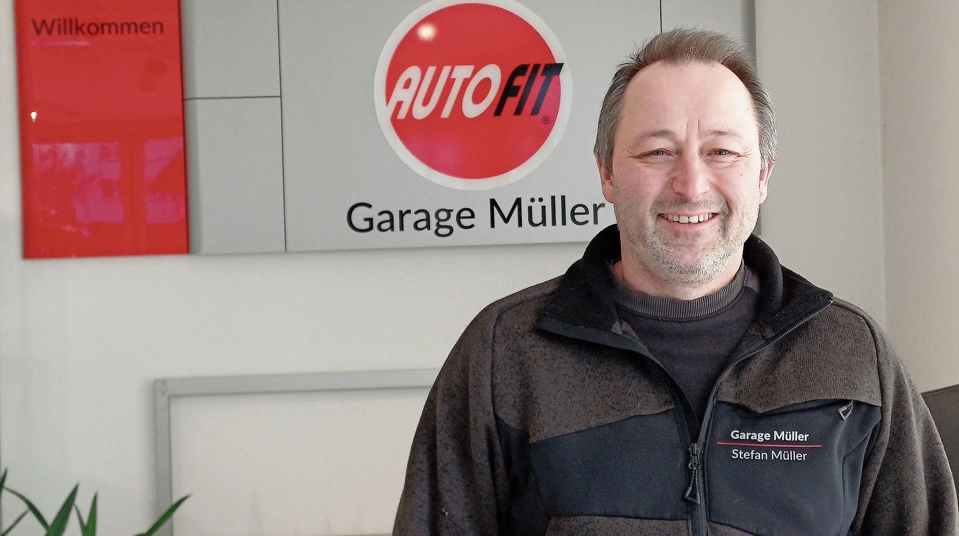 Stefan Müller führt seine freie Multimarkengarage erfolgreich in Zusammenarbeit mit AutoFit, einem Garagenkonzept, das es ermöglicht, als Garagist ein optimaler Dienstleister zu sein. (Bild Regula Zellweger)