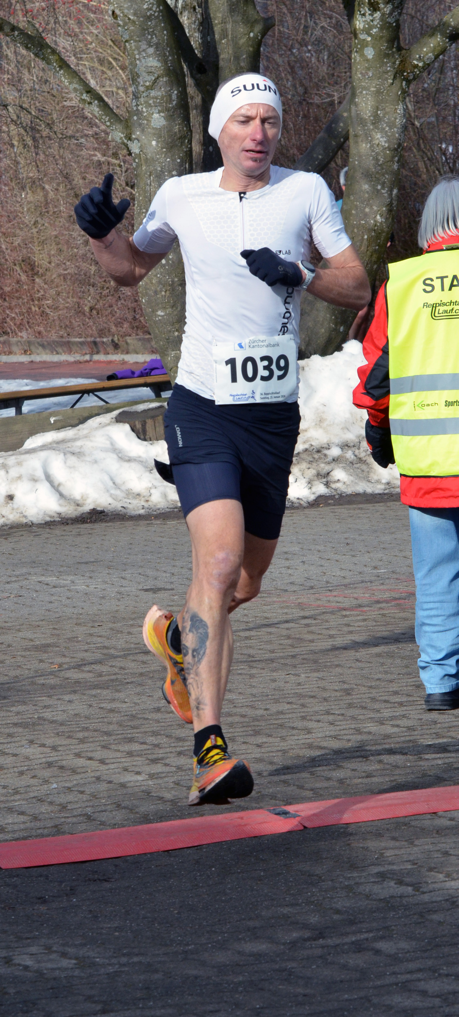Aeugster Adrian Brennwald war der schnellste Ämtler am Reppischtallauf. (Bild zvg)