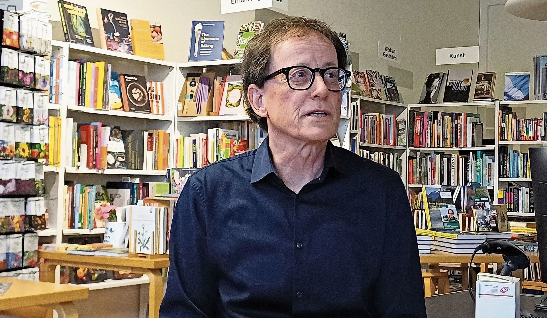 Der Historiker Jean-Daniel Blanc fesselte das Publikum mit seinen Ausführungen zur Vielfalt der Themen rund um die Reuss. (Bild Regula Zellweger)