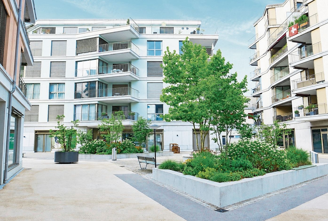 Der zweite Hotspot in Affoltern zwischen Poststrasse, Oberer Bahnhofstrasse, Merkurstrasse und Unterer Bahnhofstrasse. (Bilder Claudia Eugster) Der zweite Hotspot in Affoltern zwischen Poststrasse, Oberer Bahnhofstrasse, Merkurstrasse und Unterer Bahnhofstrasse. (Bilder Claudia Eugster)