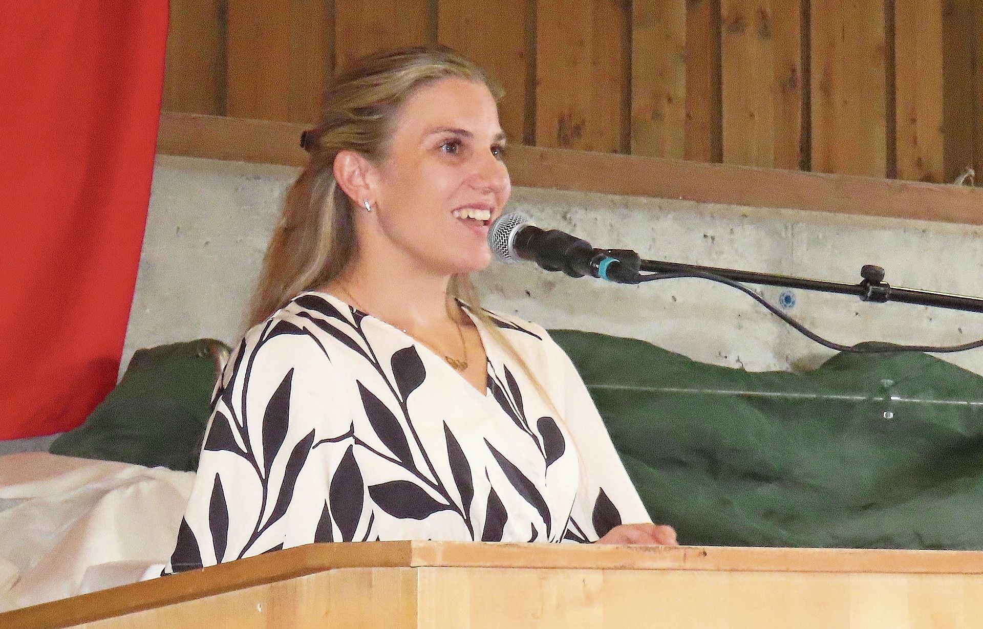 Die Ansprache der Sportkletterin Petra Klingler vermittelte auf emotionale Weise, wie viel Rückhalt einem seine Heimat geben kann. (Bilder Marcus Weiss) Die Ansprache der Sportkletterin Petra Klingler vermittelte auf emotionale Weise, wie viel Rückhalt einem seine Heimat geben kann. (Bilder Marcus Weiss)