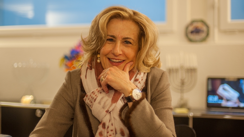Sonja Dinner hat vor 12 Jahren «The Dear Foundation» gegründet und führt die Organisation nach wirtschaftlichen Massstäben. (Bilder Salomon Schneider)
