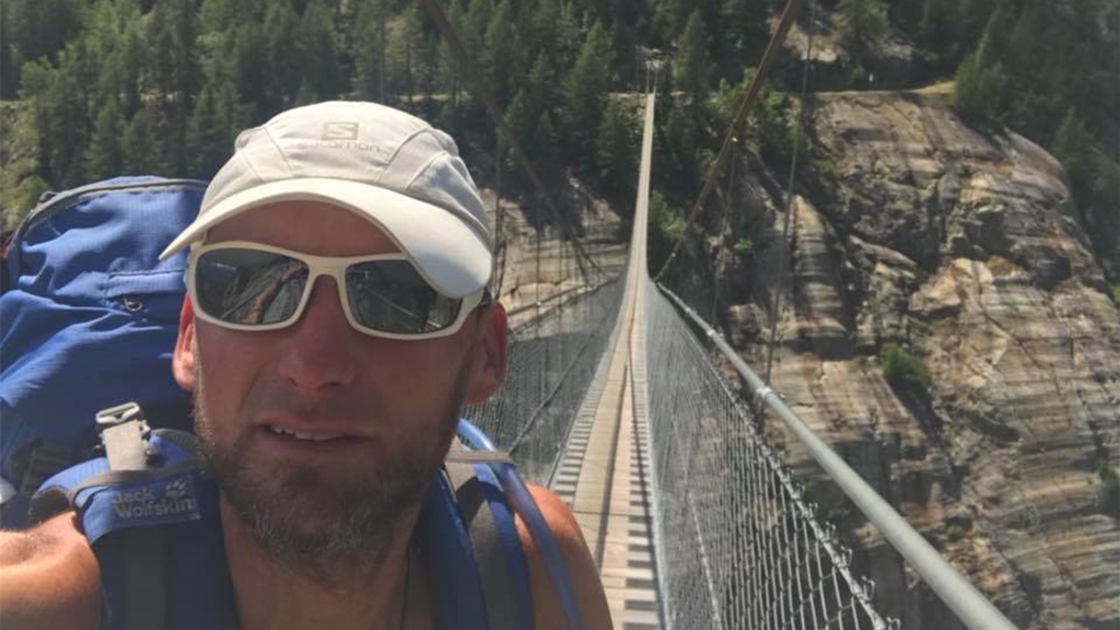 Selfie auf der Hängebrücke Belalp – Riederalp. <em>(Bilder zvg.)</em>
